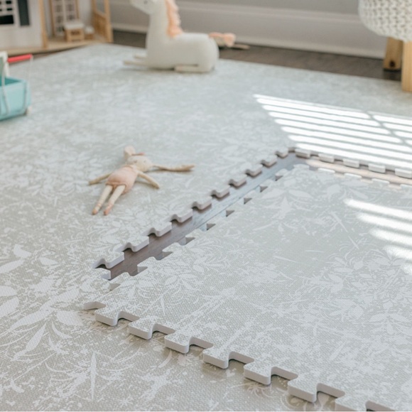 4x6 EVA Foam Play Mat in Sage Green - Picture 2 of 9